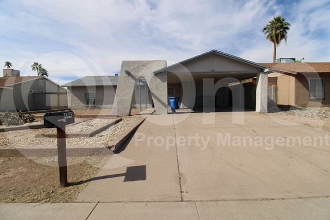 Foto del edificio - 4042 E Burgess Ln