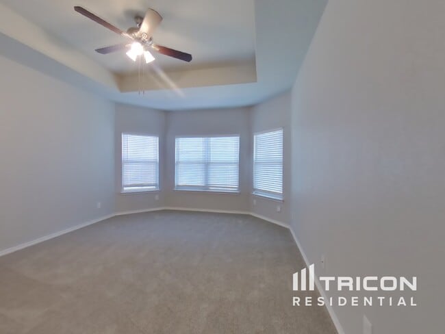 Building Photo - 7407 Snapdragon Ct