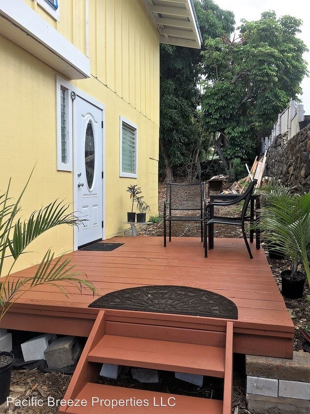 Primary Photo - Studio, 1 bath House - 76-6138 Plumeria Road
