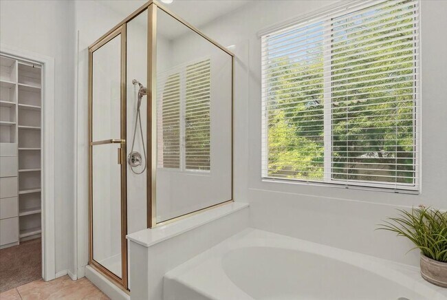 Building Photo - 11744 Via Vera Cruz Ct
