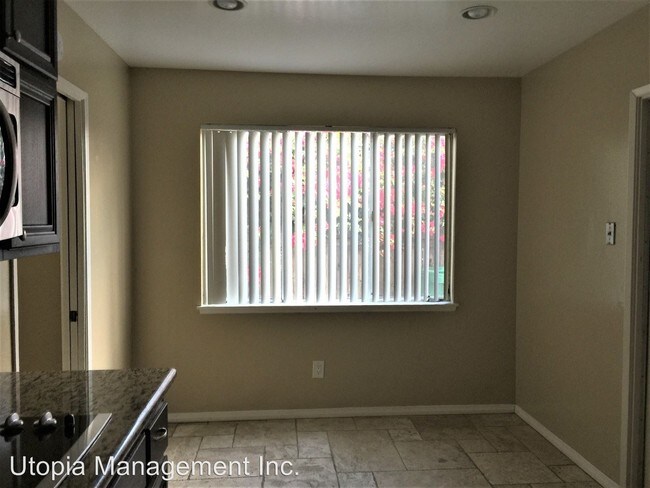 Foto del edificio - 4 br, 2 bath House - 8362 Bashan Lake Avenue