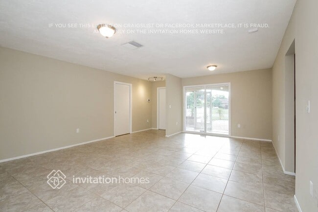 Building Photo - 1485 Palmwood Dr