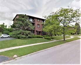 Building Photo - 8624 Shagbark Ct