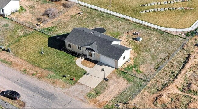 Foto del edificio - 810 E Homestead Dr