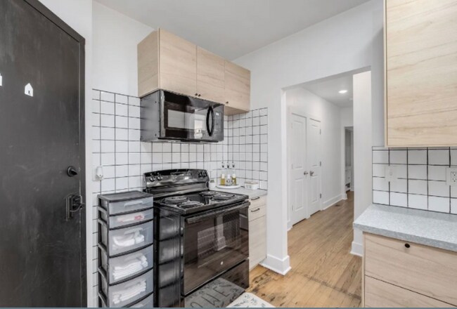 Foto del edificio - 1600 Central St