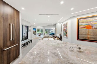 Building Photo - 7430 Victory Ln