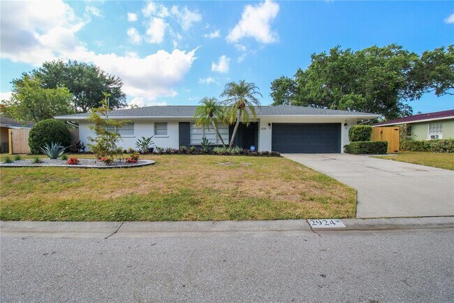 Building Photo - 2924 Grove St