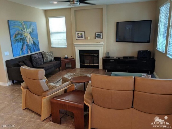 Building Photo - 2 br, 2.5 bath House - 458 Monte Vista