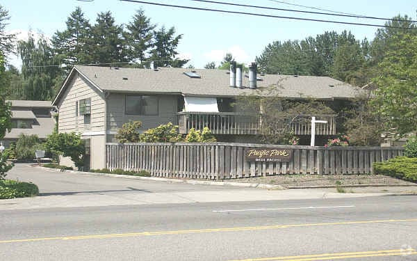 Primary Photo - 9034 Pacific Ave