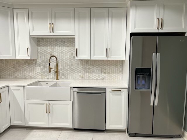 Beautiful custom linen cabinets - 350 S John Q Hammons Pky