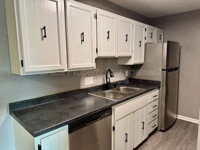 Foto del edificio - 16259 W 10th Ave