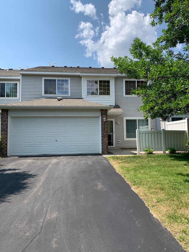 15927 71st St NE, Otsego, MN 55330 Townhome Rentals in Otsego MN