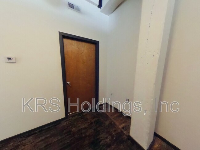 Foto del edificio - 110 S 15th St