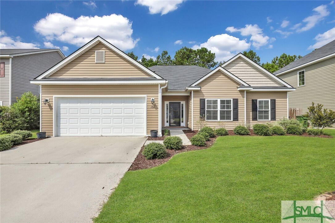 Foto principal - 136 Waverly Way