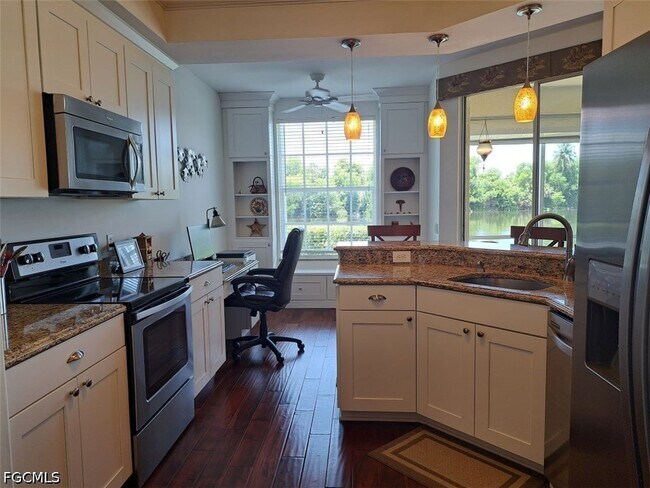 Building Photo - 11271 Tamarind Cay Ln
