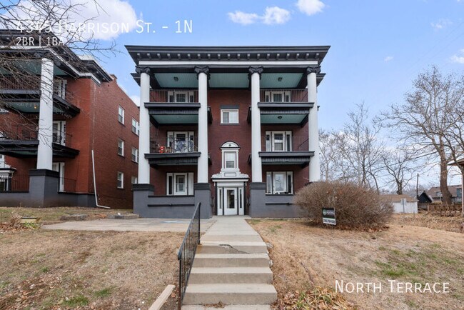 Foto del edificio - 4345 Harrison St