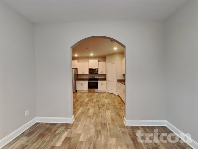 Building Photo - 1324 Black Oak Cir