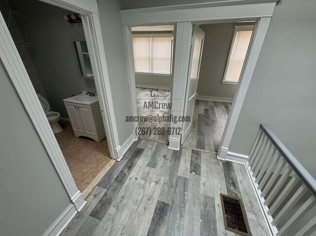 Building Photo - 1521 Alcott St