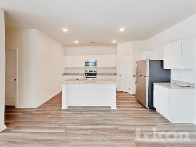 Building Photo - 305 Nasturtium Wy