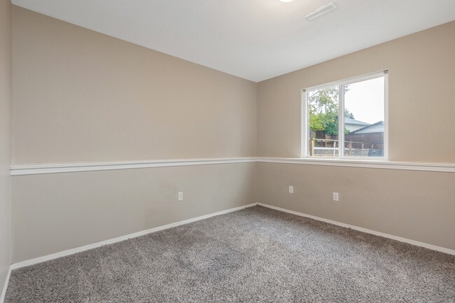 Building Photo - 8181 Kunimoto Ct