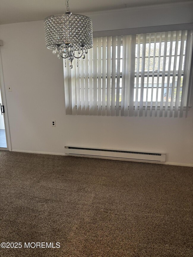 Building Photo - 25 Robinson Rd