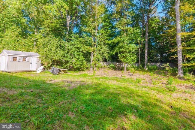 Building Photo - 5606 Shannon Ct