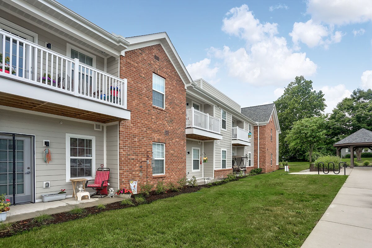 Atz Place Senior Community Apartments Kendallville, IN