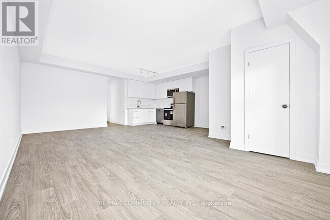 Photo du bâtiment - 16 Melbourne Ave