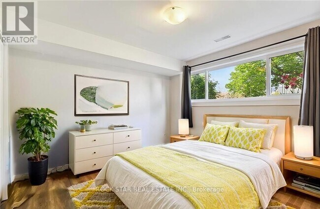 Photo du bâtiment - 203 Commercial St