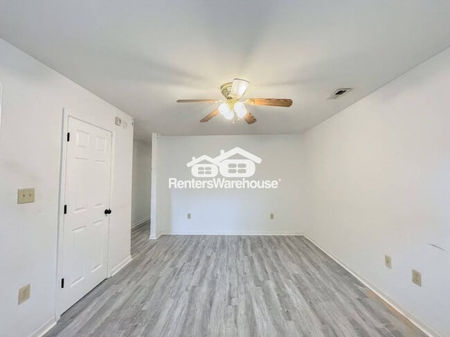 Building Photo - 1133 23rd St