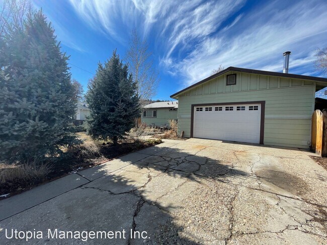 Building Photo - 3 br, 2 bath House - 1060 Cherry Terrace