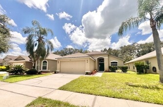 Building Photo - 14736 Huntley Dr