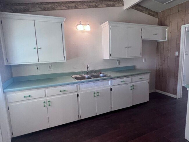 Photo - 703 E. Formosa Blvd House