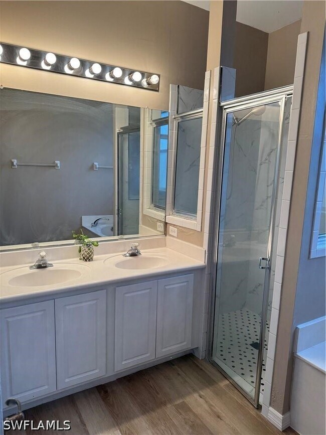 Foto del edificio - 286 Justene Cir