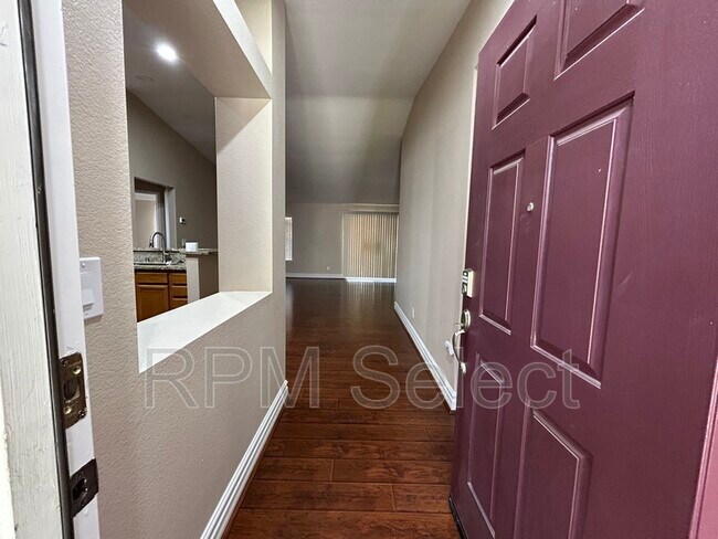 Foto del edificio - 10862 Wethersfield Dr
