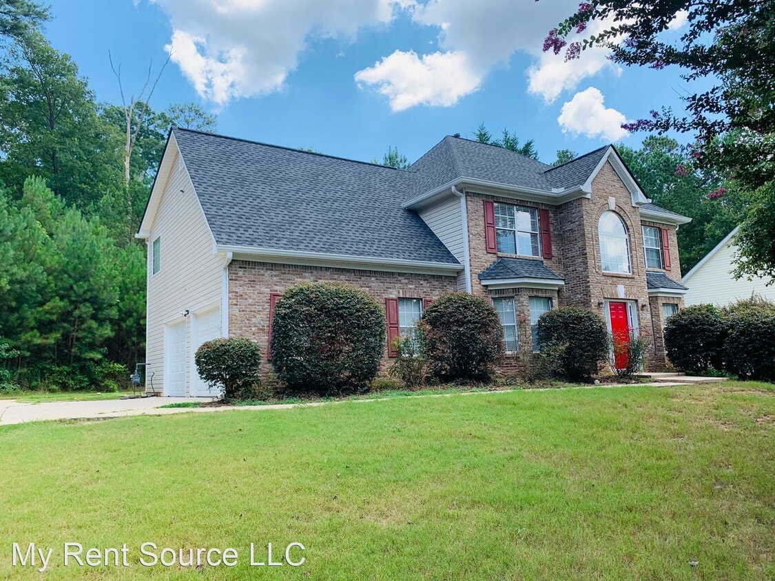 Primary Photo - 4 br, 2.5 bath House - 325 Barrington Gran...