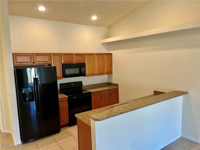 Foto del edificio - 1625 SW 34th St