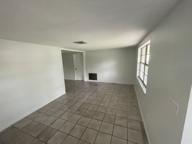 Foto del edificio - 2/1.5/1 New Port Richey