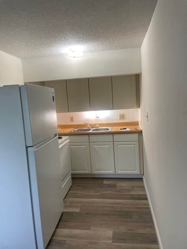 Foto del edificio - 1014 Danwood Ln