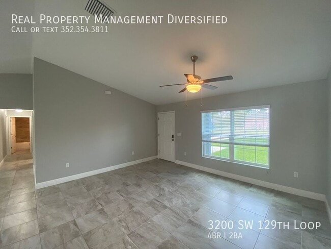 Building Photo - 3200 SW 129th Loop