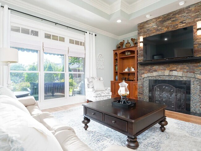 Foto del edificio - 1650 Creek Haven Loop
