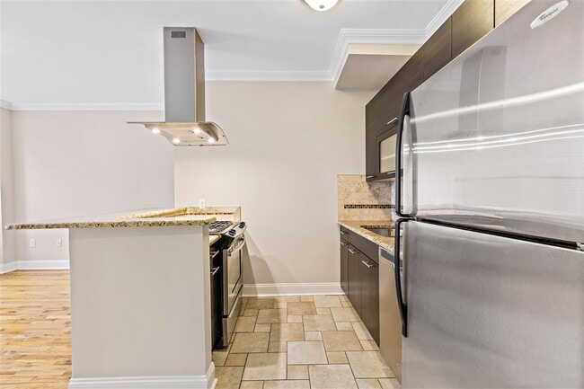 Foto del edificio - 18 Oak St