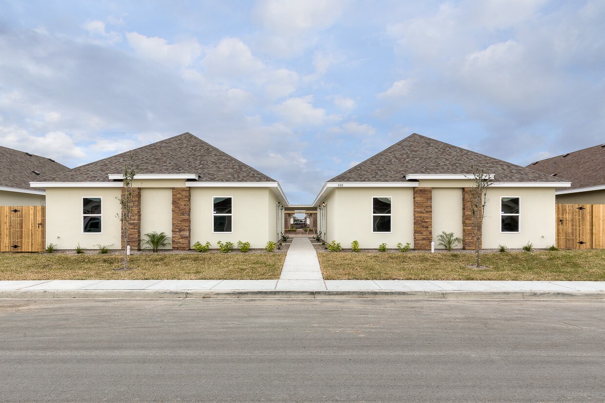 420 Teague Ave, Edinburg, TX 78539 Apartments in Edinburg, TX