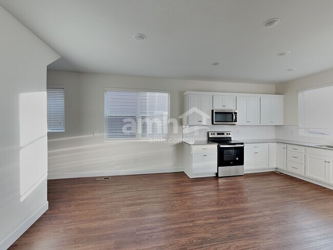 Foto del edificio - 4303 Crestone Peak St