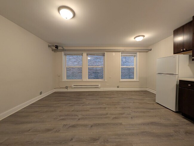 Foto del edificio - 5417 N Kenmore Ave