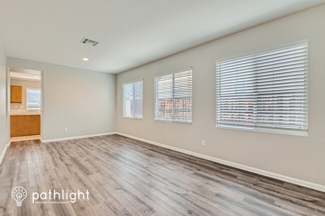 Building Photo - 13441 Stadium Way