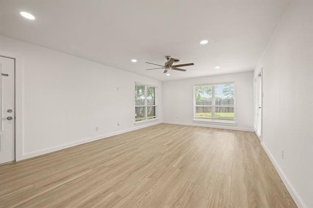 Building Photo - 840 Edgehill Dr