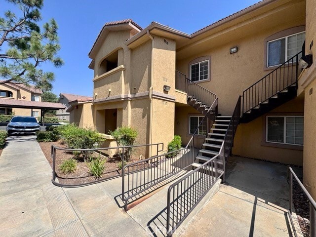 Building Photo - 41410 Juniper St