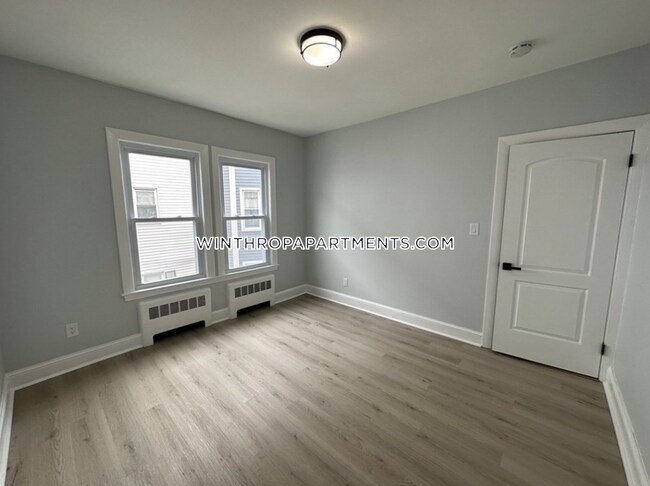 Foto del edificio - 90 Winthrop Shore Dr