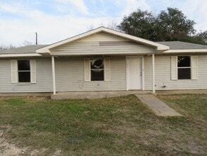 Building Photo - 192 Crescent Creek Ln